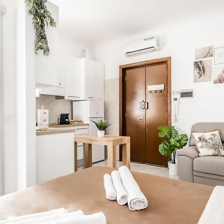 Meda6 Pretty House Navigli By Hospity * Milán